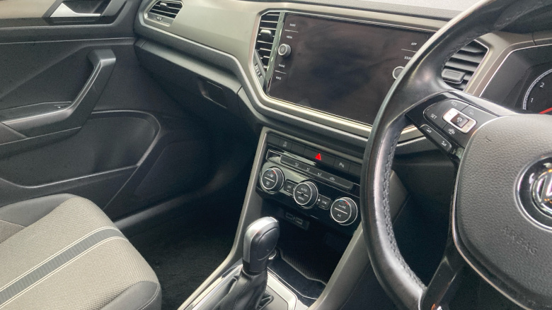 Volkswagen T-Roc 1.5 TSI EVO SE 5dr DSG Petrol Hatchback